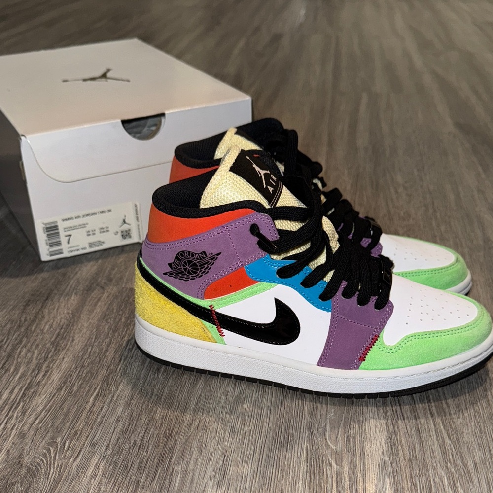 Women’s Air Jordan 1